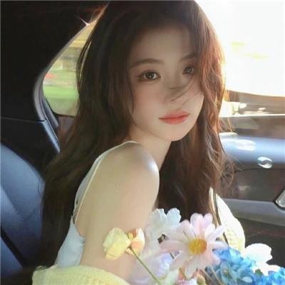 关于莉莉周的一切